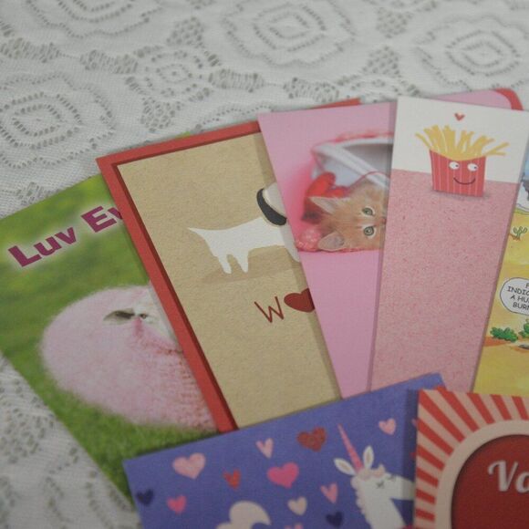 Valentines Day Cards 15 Various New with Envelopes - Picture 2 of 11